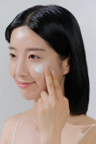 [Skin1004] Madagascar Centella Air-Fit Suncream Light 50ml - Diva Melody