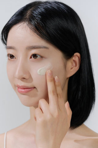 [Skin1004] Madagascar Centella Air-Fit Suncream Plus 50ml - Diva Melody