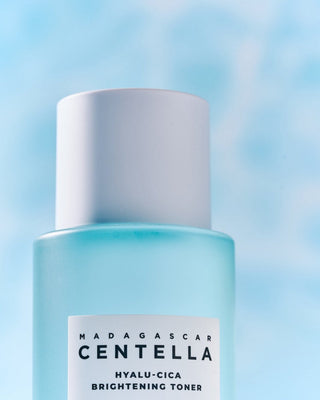 [Skin1004] Madagascar Centella Hyalu-Cica Brightening Toner - 2 Size - Diva Melody