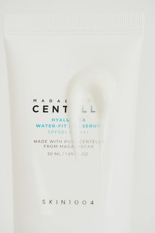 [Skin1004] Madagascar Centella Hyalu-Cica Water-Fit Sun Serum 50ml - Diva Melody