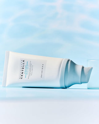 [Skin1004] Madagascar Centella Hyalu-Cica Water-Fit Sun Serum 50ml - Diva Melody