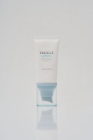 [Skin1004] Madagascar Centella Hyalu-Cica Water-Fit Sun Serum 50ml - Diva Melody