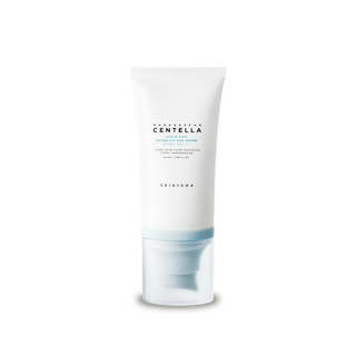 [Skin1004] Madagascar Centella Hyalu-Cica Water-Fit Sun Serum 50ml - Diva Melody