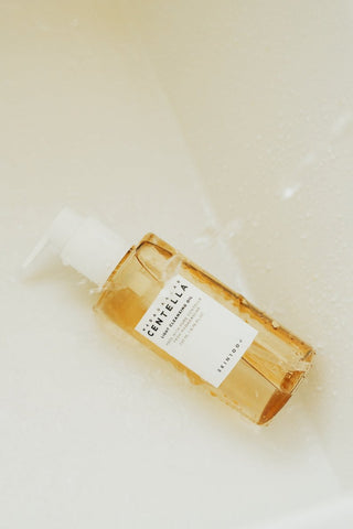 [Skin1004] Madagascar Centella Light Cleansing Oil - 2 Size - Diva Melody