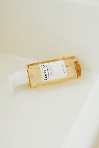 [Skin1004] Madagascar Centella Light Cleansing Oil 200ml - Diva Melody