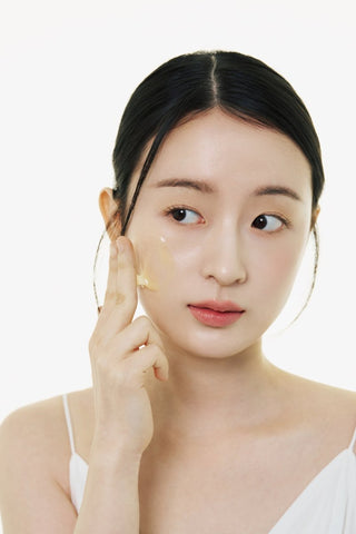 [Skin1004] Madagascar Centella Retinol 0.2 Boosting Shot Ampoule 30ml - Diva Melody