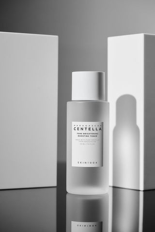 [Skin1004] Madagascar Centella Tone Brightening Boosting Toner 210ml - Diva Melody