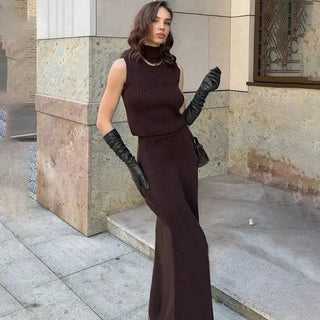 Sleeveless Knit Turtleneck Top & Slim Skirt Set - Diva Melody