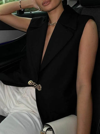 Sleeveless V - Neck Black Long Coat - Diva Melody