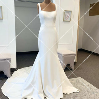 Square Neckline Wedding Dress - Diva Melody