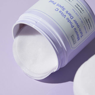 [SUNGBOON EDITOR] Meoru Podo Vita C Turn-over Dark Spot Pad 60pcs, 140ml - Diva Melody