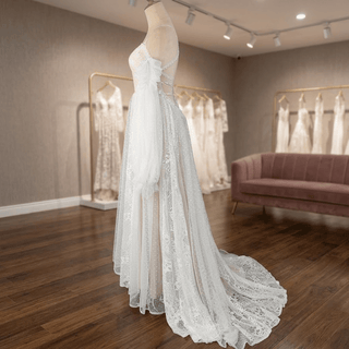 Sweetheart Lace Wedding Dress with Detachable Sleeves - Diva Melody