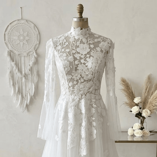 Vintage High Neck Wedding Dress - Diva Melody
