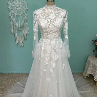 Vintage High Neck Wedding Dress - Diva Melody