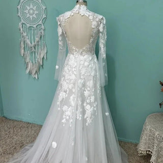 Vintage High Neck Wedding Dress - Diva Melody