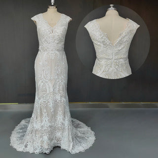 Vintage Lace Boho Wedding Dress - Diva Melody