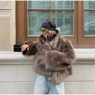 Women's Retro Faux Fur Coat with Buttons - Diva Melody